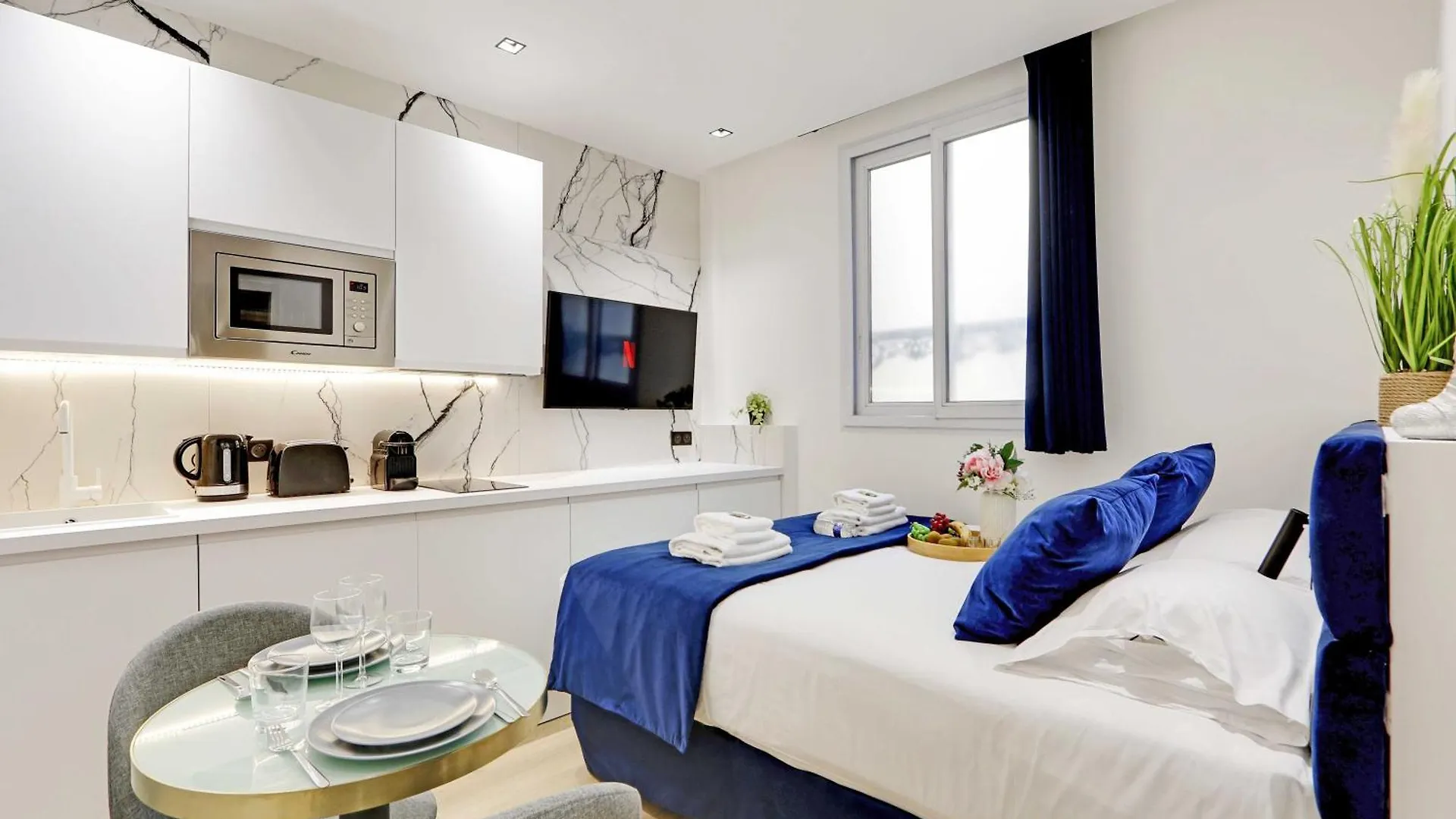 Ideally Located In The Heart Of Διαμέρισμα Παρίσι